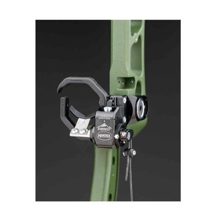 HAMSKEA EVEREST WITH C.O.R RISER INTERFACE ARROW REST RH BLACK