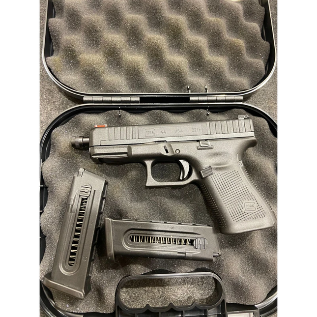 USED GLOCK 44 22LR 10 SHOT 120MM SEMI AUTOMATIC PISTOL