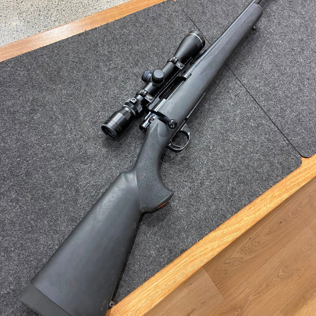 USED HOWA 1500 BL SYN 243 RIFLE & SABRE SCOPE
